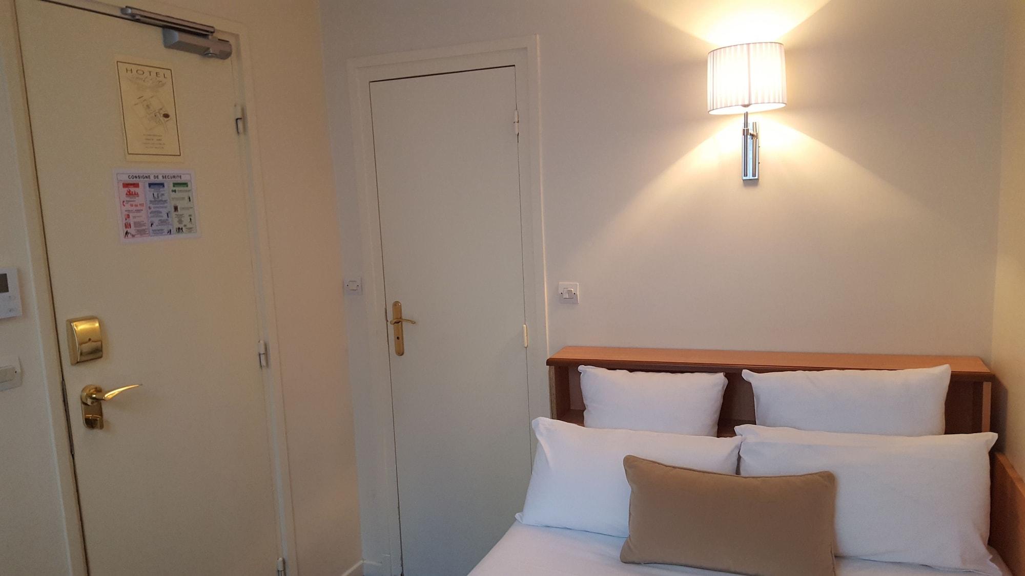 Hotel Saint Cyr Etoile Paris Ngoại thất bức ảnh