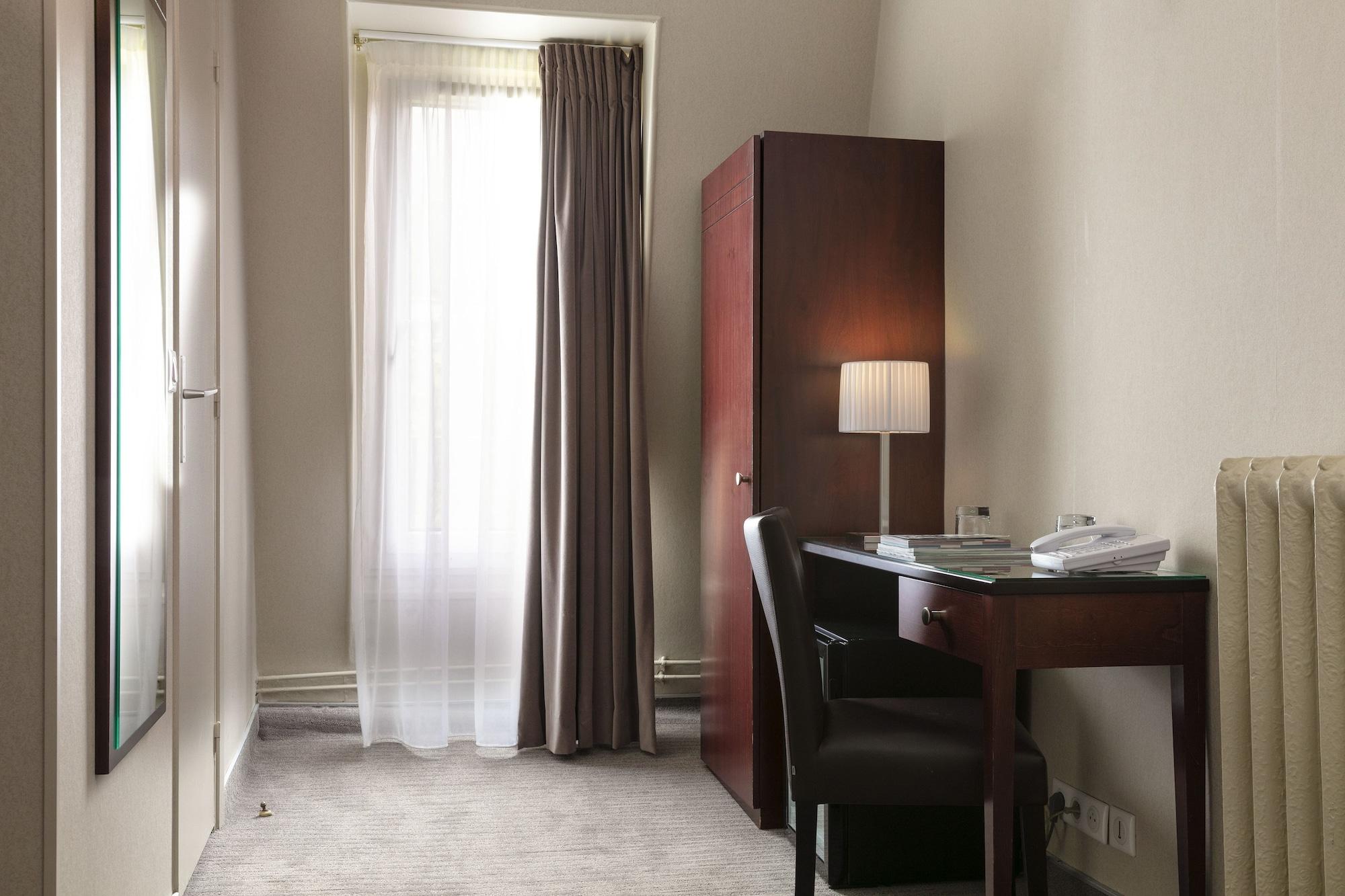 Hotel Saint Cyr Etoile Paris Ngoại thất bức ảnh