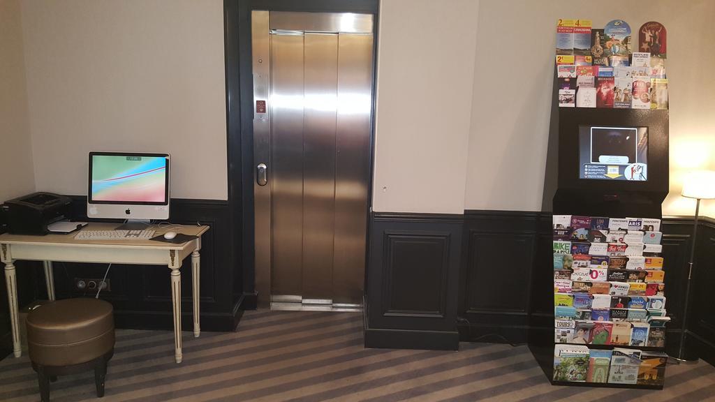 Hotel Saint Cyr Etoile Paris Ngoại thất bức ảnh